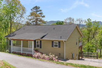 349 Penland St Clyde, NC 28721