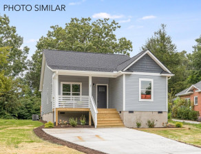 31 White Ave Asheville, NC 28803