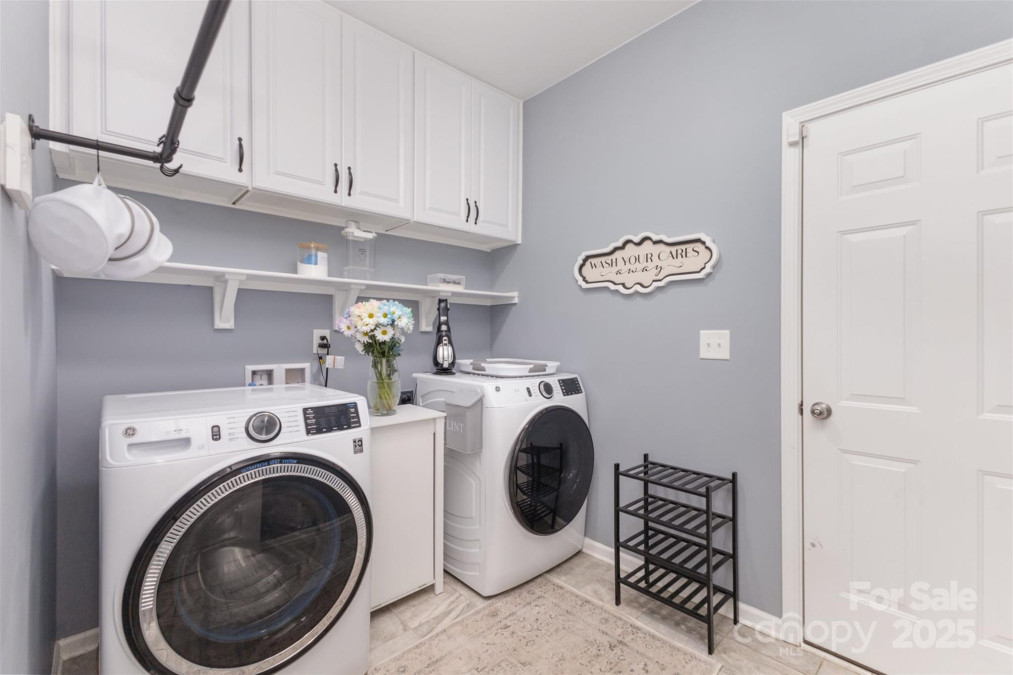 3267 Lock Erne Ave Kannapolis, NC 28081