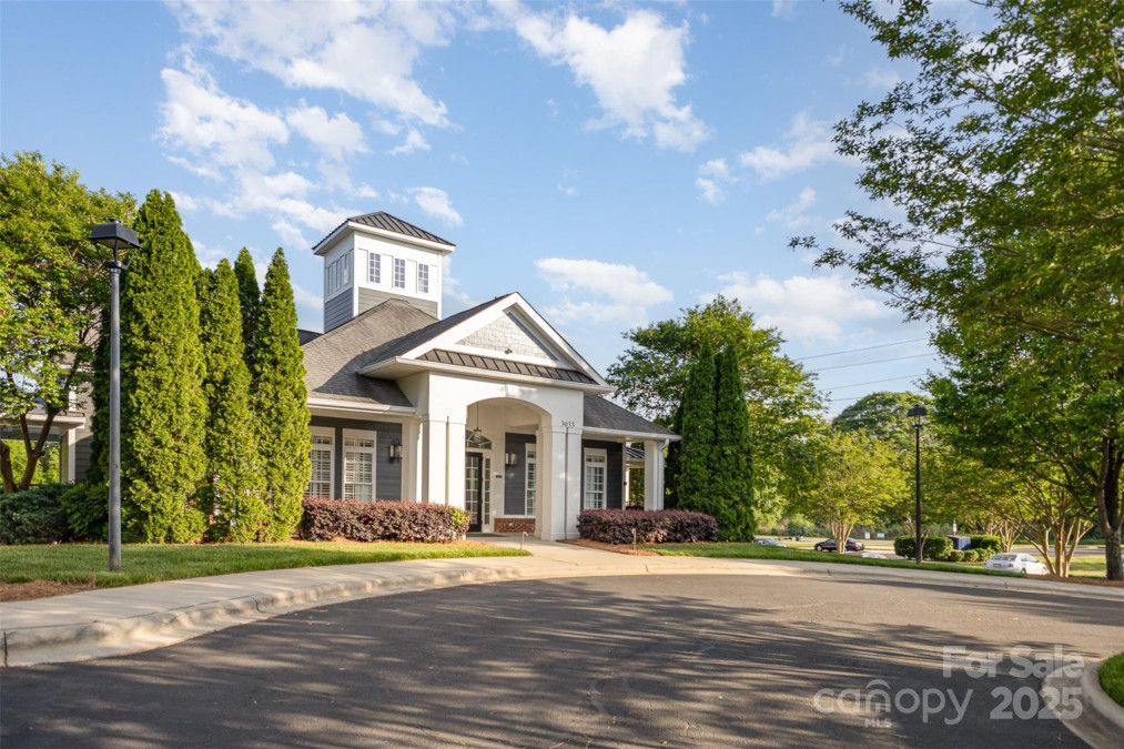 3267 Lock Erne Ave Kannapolis, NC 28081