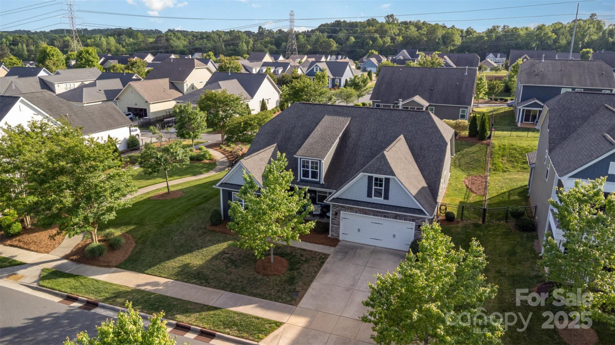 3267 Lock Erne Ave Kannapolis, NC 28081
