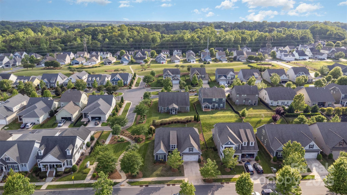3267 Lock Erne Ave Kannapolis, NC 28081