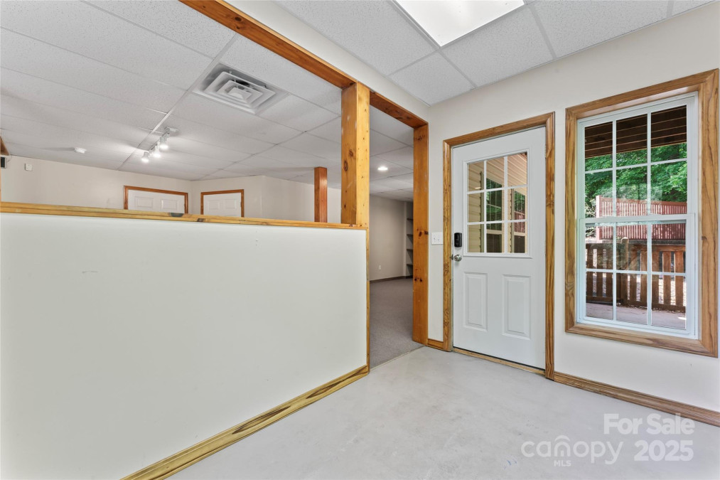 5022 Saybrook Dr Harrisburg, NC 28075