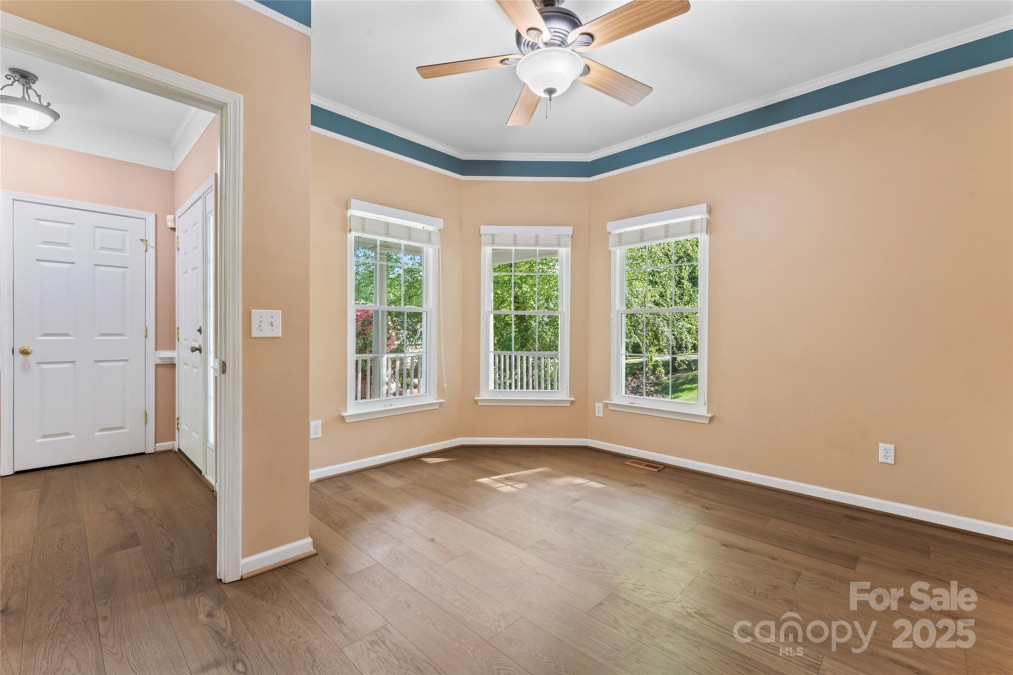 5022 Saybrook Dr Harrisburg, NC 28075
