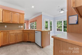 5022 Saybrook Dr Harrisburg, NC 28075