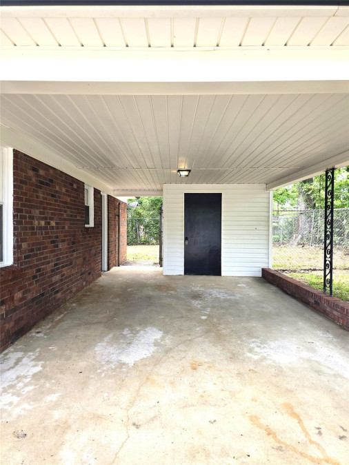 11 10th Ave Maiden, NC 28650
