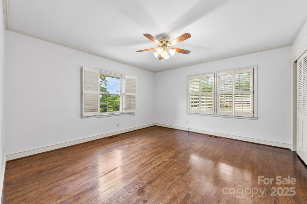 2410 Armstrong Park Dr Gastonia, NC 28054