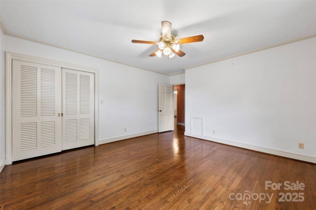 2410 Armstrong Park Dr Gastonia, NC 28054