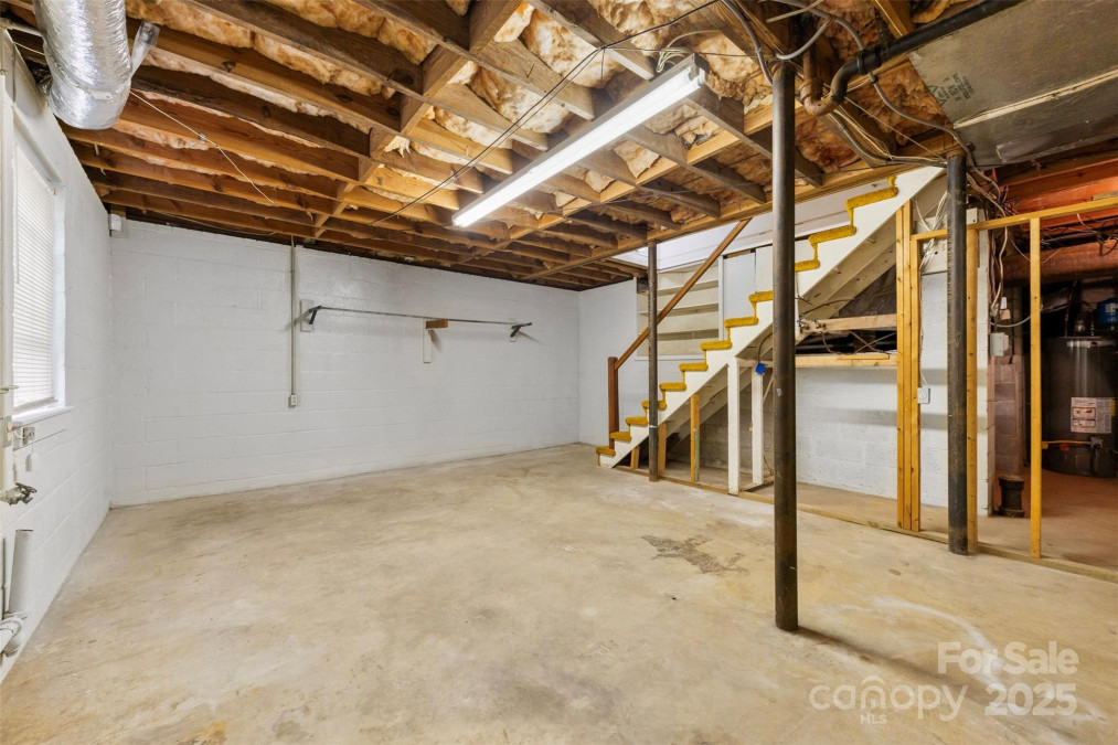 2410 Armstrong Park Dr Gastonia, NC 28054