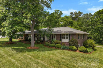 2410 Armstrong Park Dr Gastonia, NC 28054