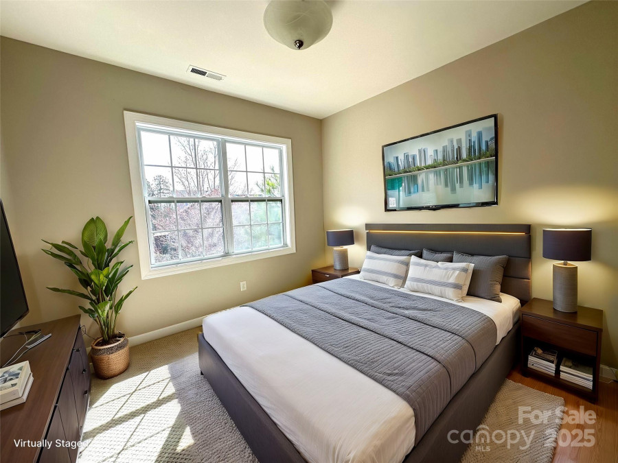 16446 Doves Canyon Ln Charlotte, NC 28278