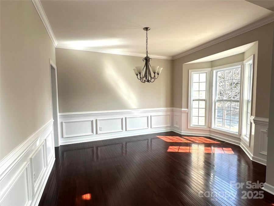 16446 Doves Canyon Ln Charlotte, NC 28278