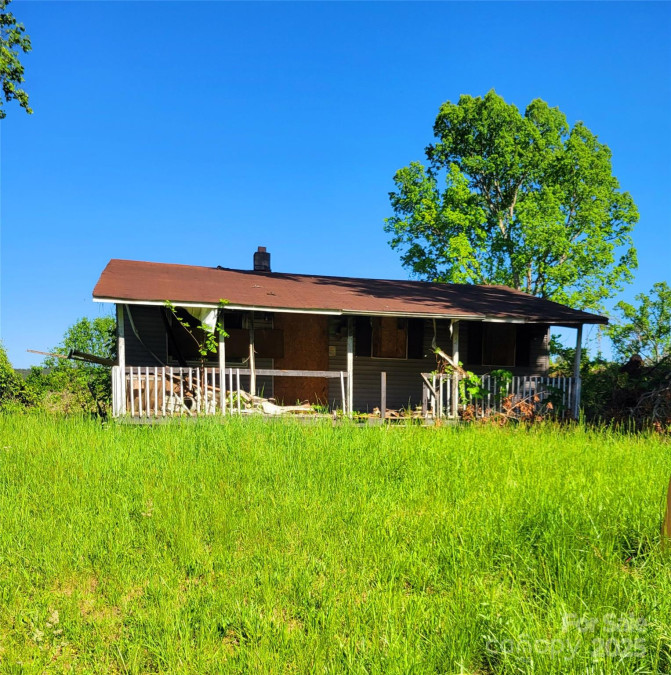 852 Vine Arden Rd Morganton, NC 28655