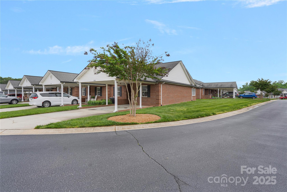 3951 Jasmine Ln Denver, NC 28037