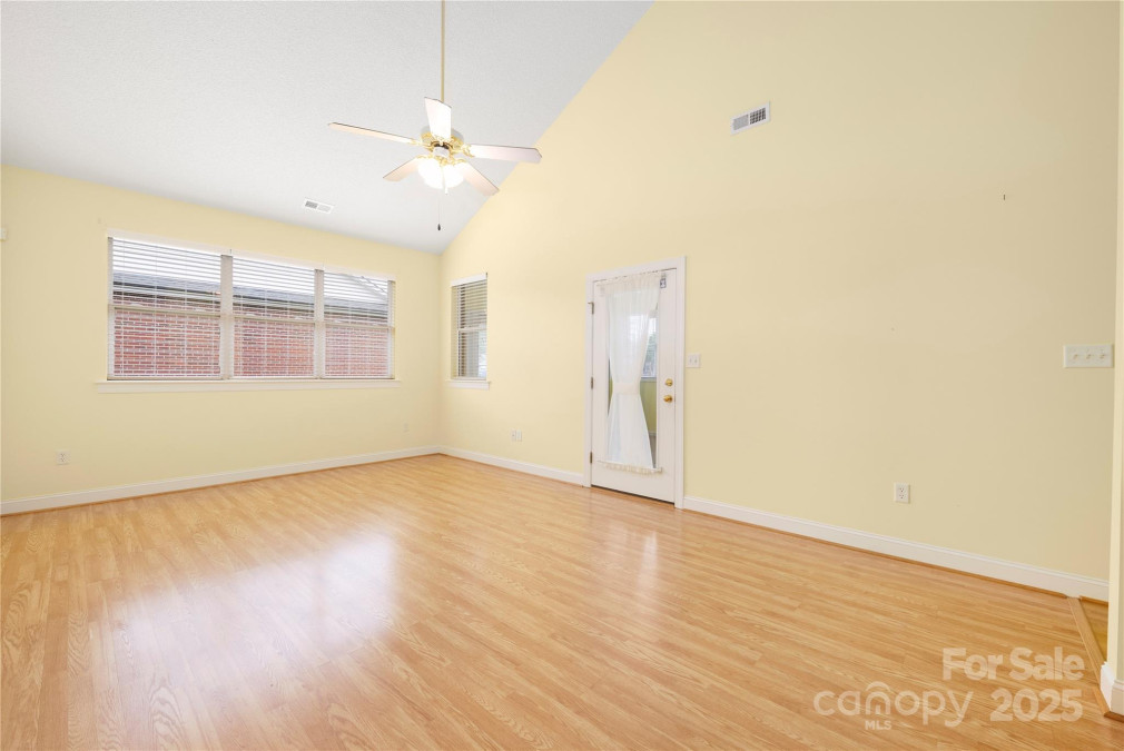 3951 Jasmine Ln Denver, NC 28037