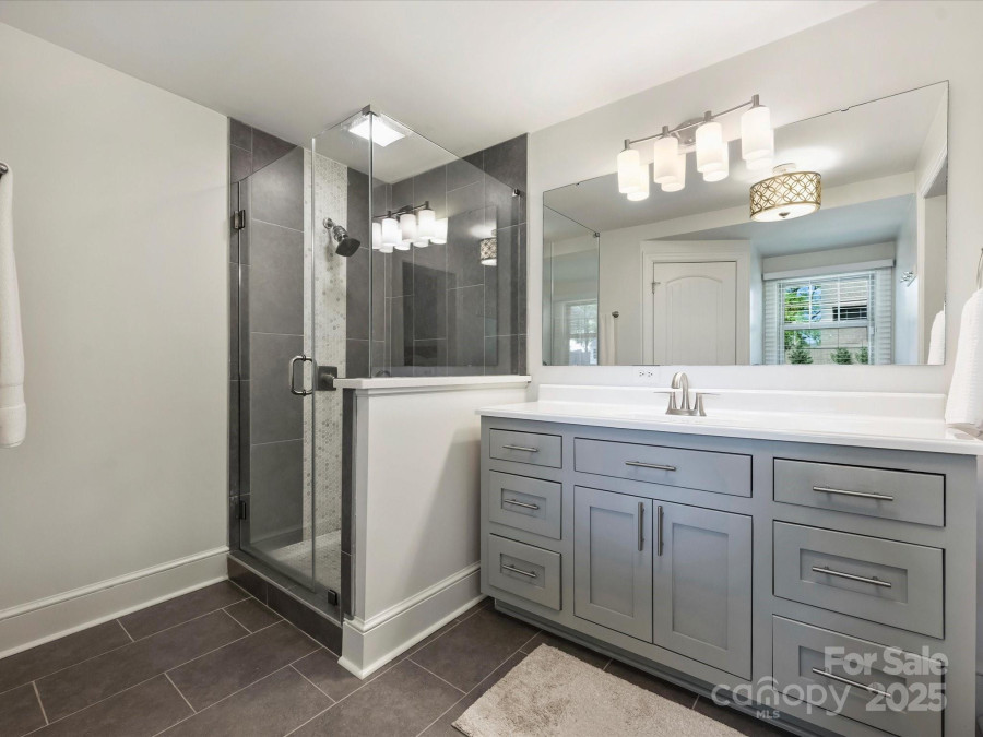 4921 Doris Ave Charlotte, NC 28205