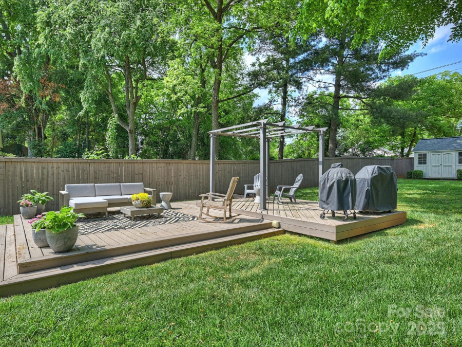 4921 Doris Ave Charlotte, NC 28205