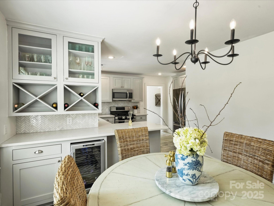 4921 Doris Ave Charlotte, NC 28205