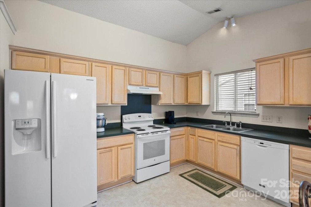 3604 Braefield Dr Indian Trail, NC 28079
