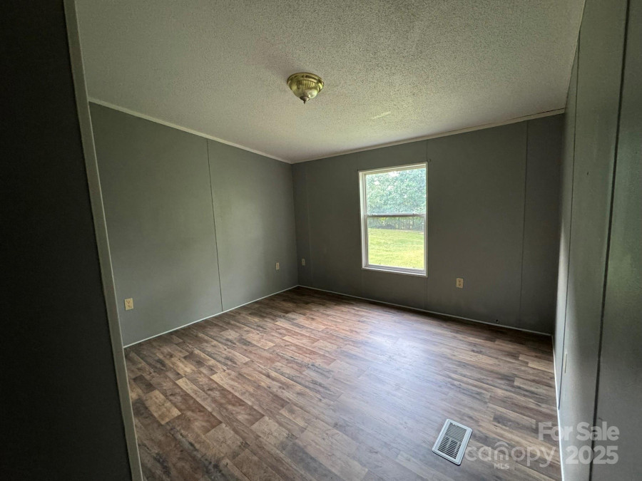 2844 Jamestown Rd Morganton, NC 28655