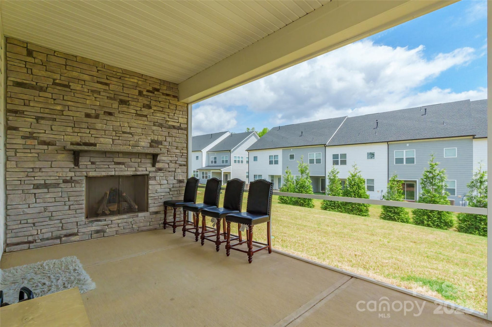 8008 Brookbank Dr Charlotte, NC 28269