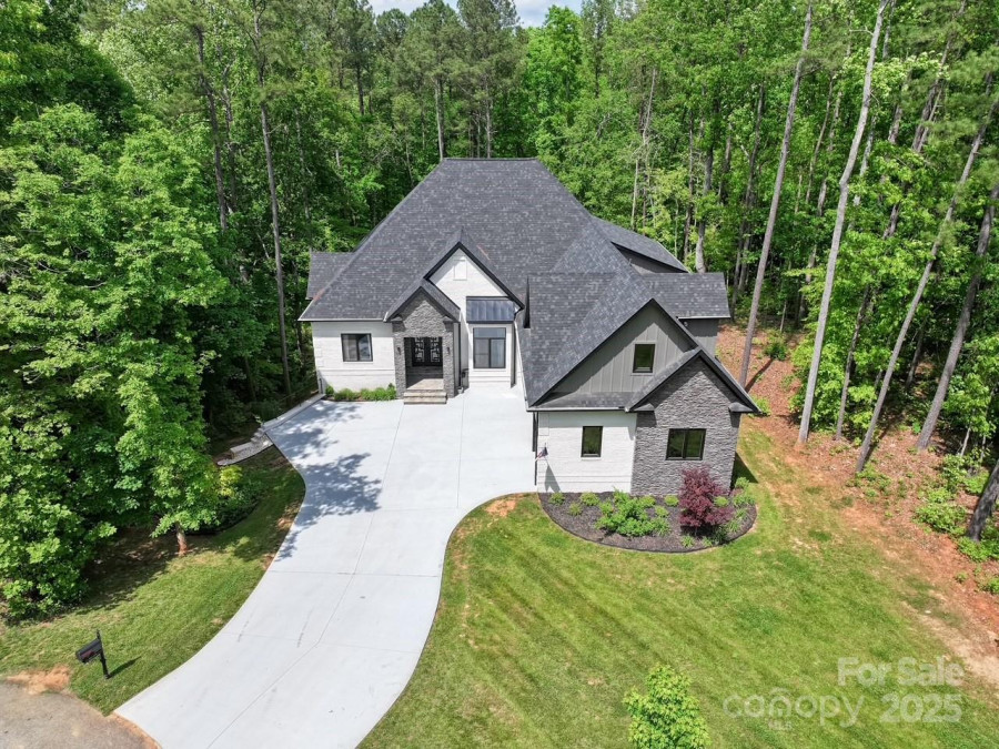 4135 Mineral Ln Lincolnton, NC 28092