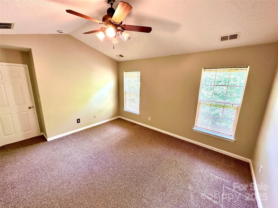 3032 Mallard Forest Dr Charlotte, NC 28269