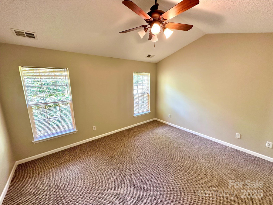 3032 Mallard Forest Dr Charlotte, NC 28269