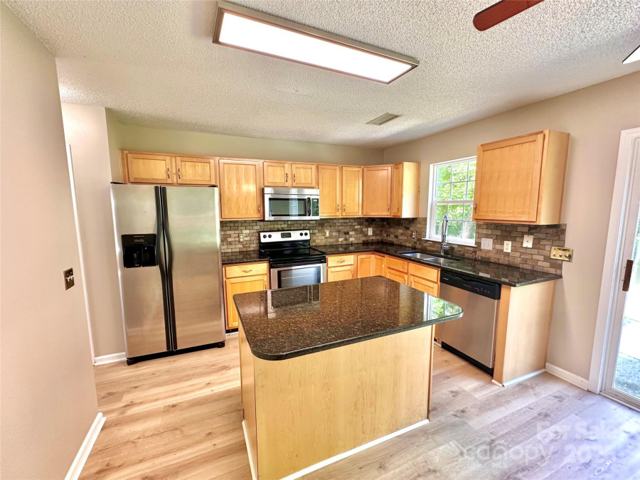 3032 Mallard Forest Dr Charlotte, NC 28269