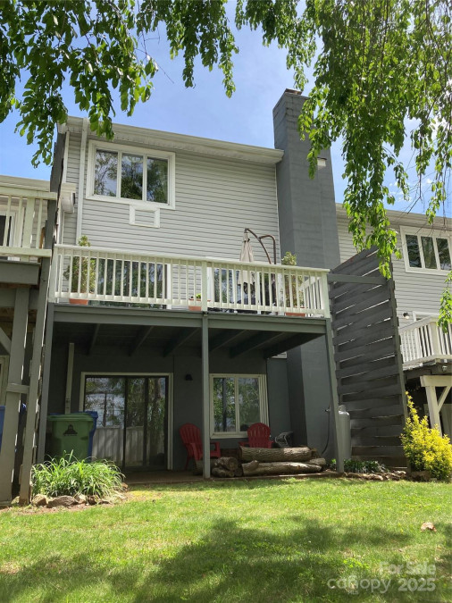 23 Hollybrook Dr Asheville, NC 28803
