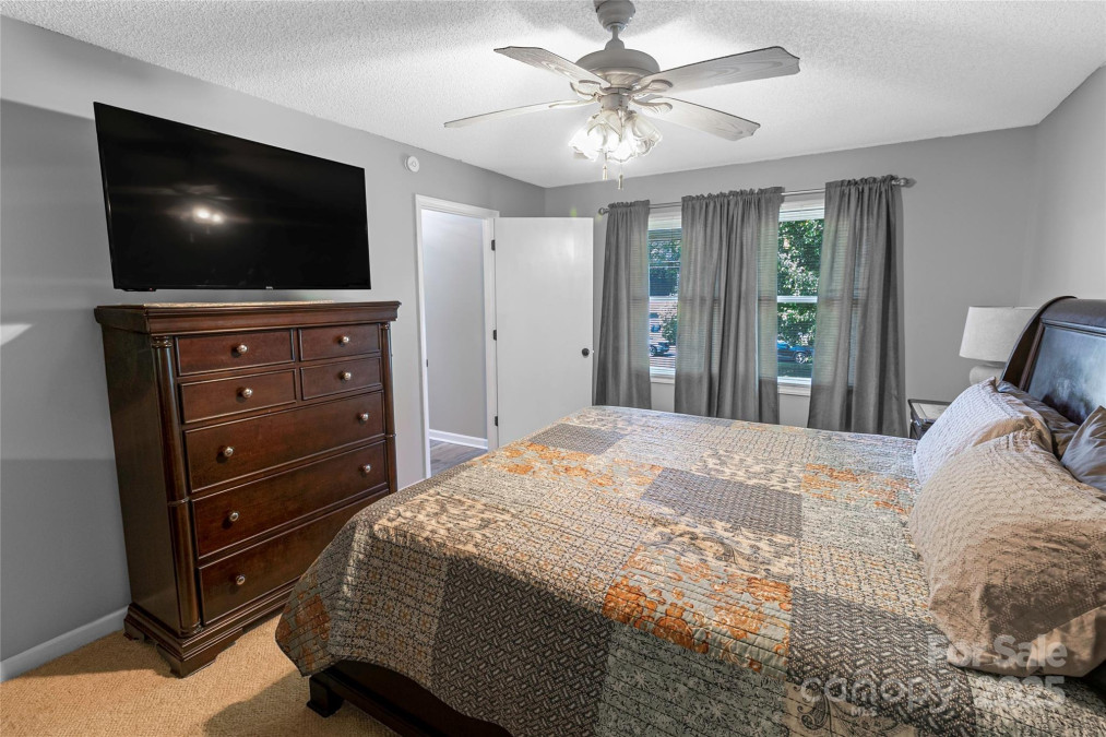 174 Perrin Dr Mooresville, NC 281174