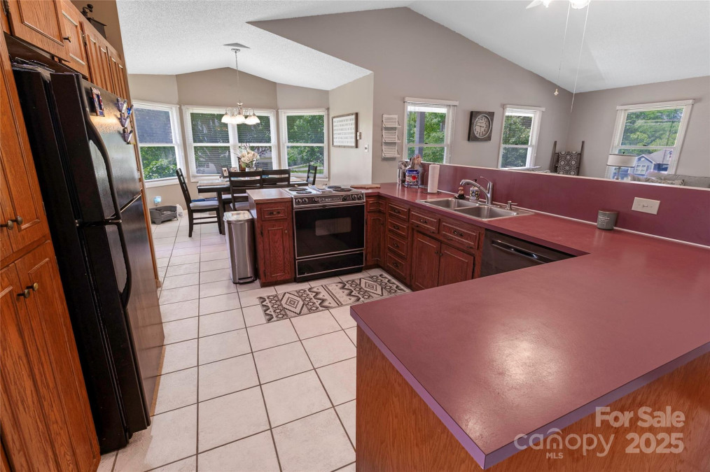 174 Perrin Dr Mooresville, NC 281174