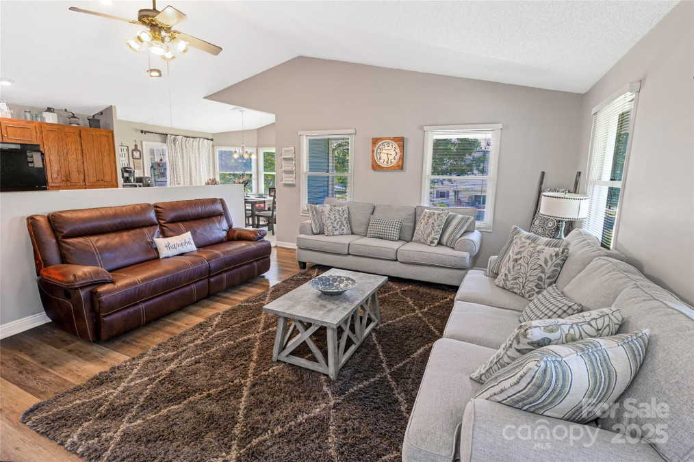 174 Perrin Dr Mooresville, NC 281174