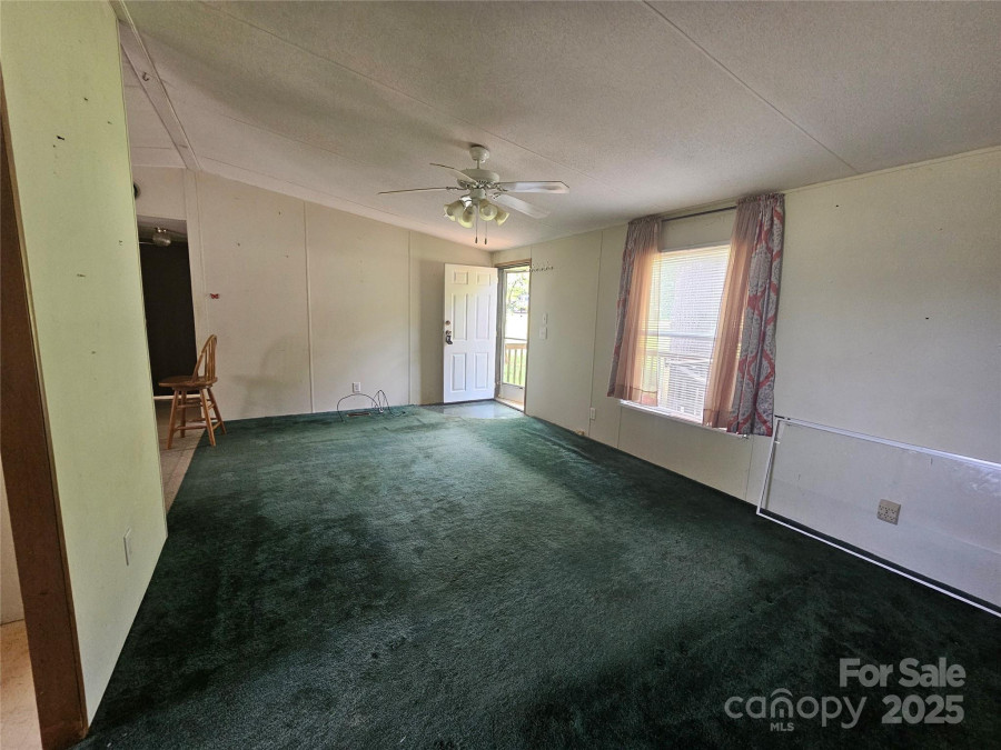 1001 Bexley Ln Lincolnton, NC 28092