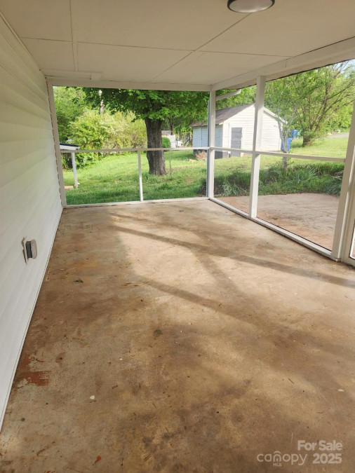 182 Autumn Ln Spindale, NC 28160