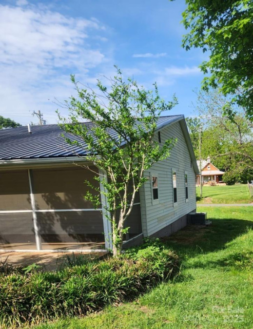 182 Autumn Ln Spindale, NC 28160