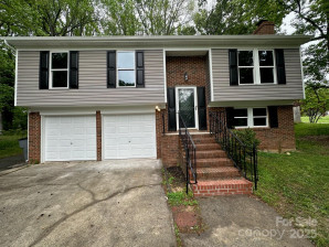 6839 Wagon Oak Rd Charlotte, NC 28212