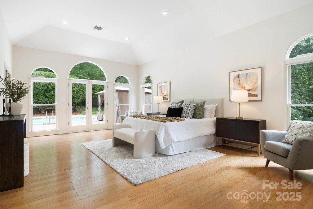 1245 Bellemeade Ln Charlotte, NC 28270