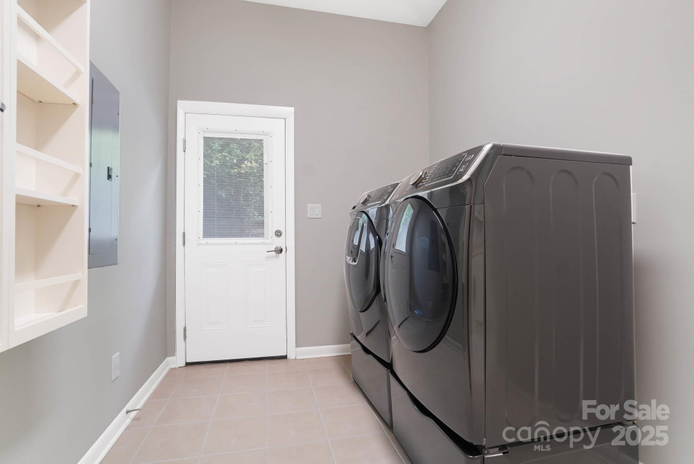 1245 Bellemeade Ln Charlotte, NC 28270