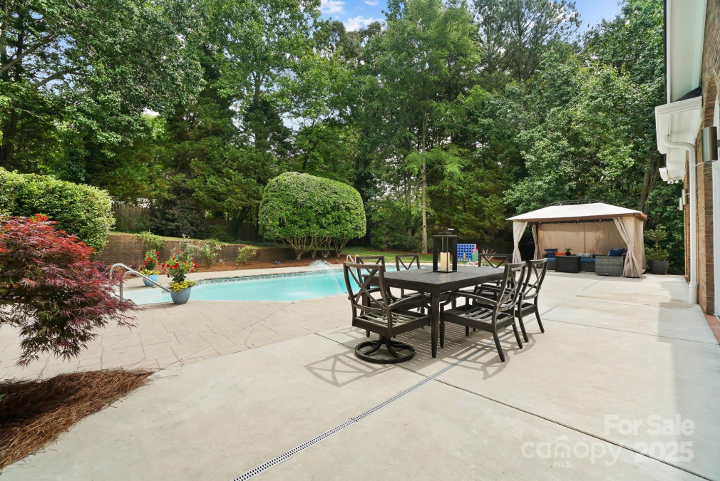 1245 Bellemeade Ln Charlotte, NC 28270