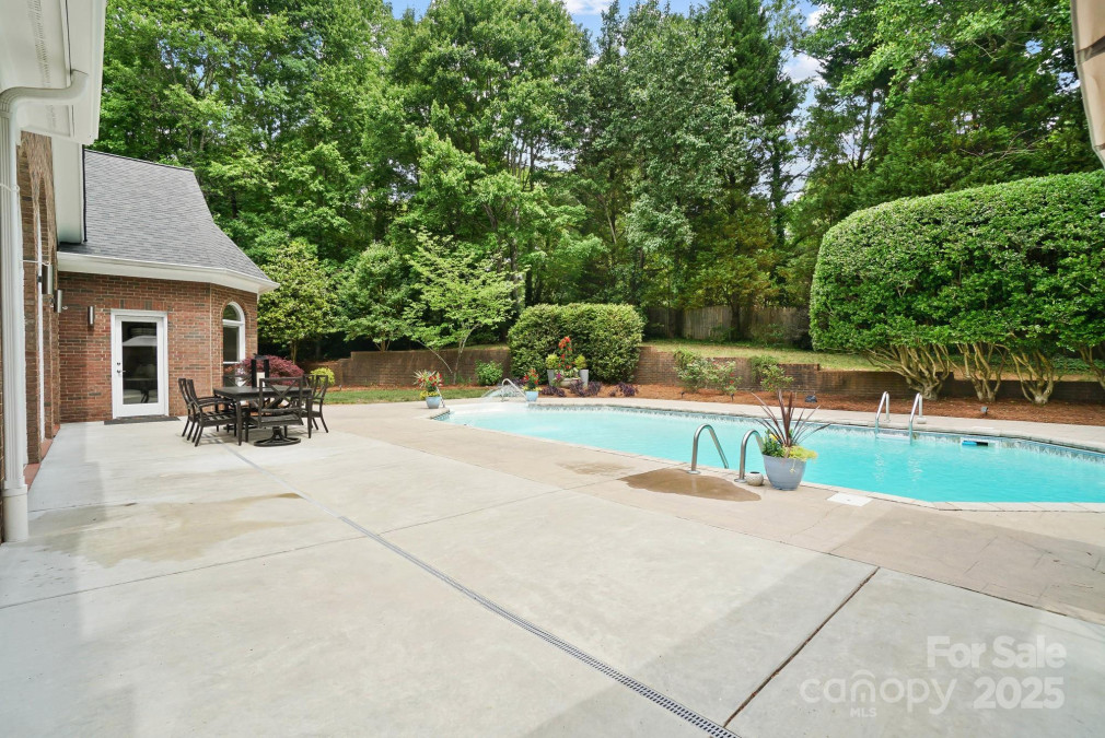 1245 Bellemeade Ln Charlotte, NC 28270