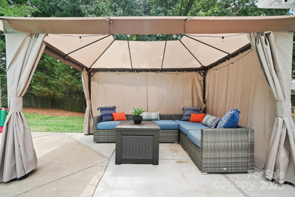 1245 Bellemeade Ln Charlotte, NC 28270