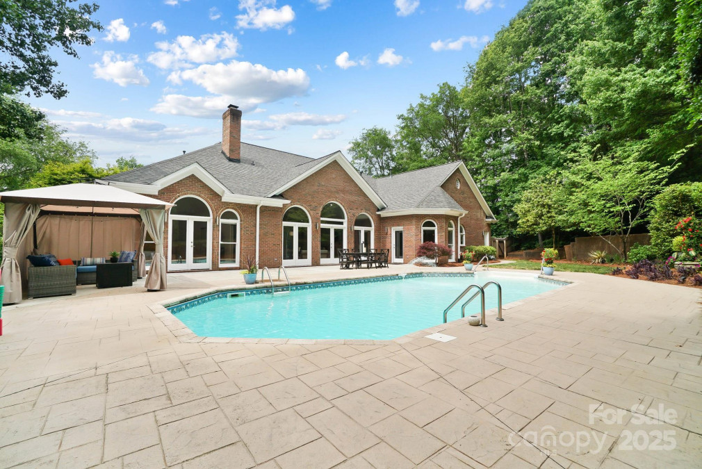 1245 Bellemeade Ln Charlotte, NC 28270
