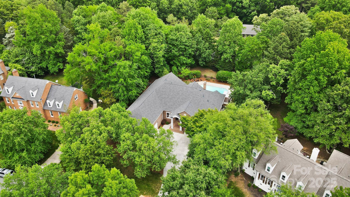 1245 Bellemeade Ln Charlotte, NC 28270