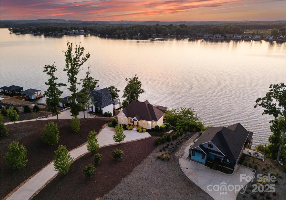 249 Landing Trl Mount Gilead, NC 27306