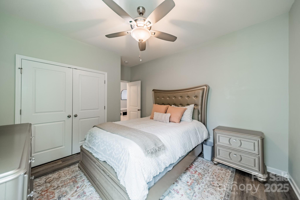 3205 Berry Creek Rd Charlotte, NC 28214