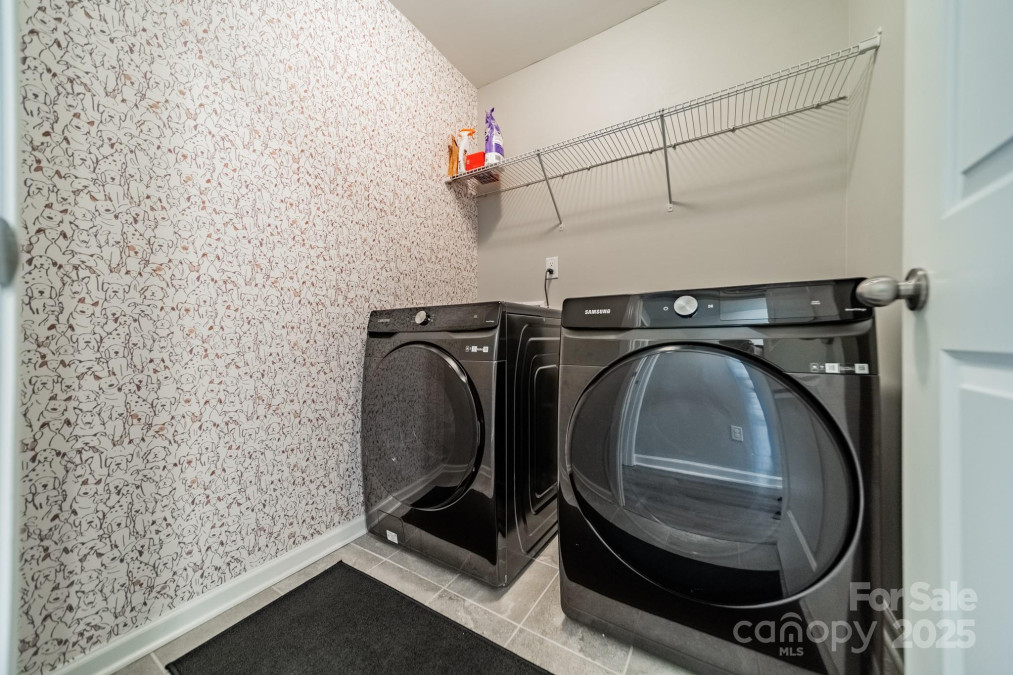 3205 Berry Creek Rd Charlotte, NC 28214