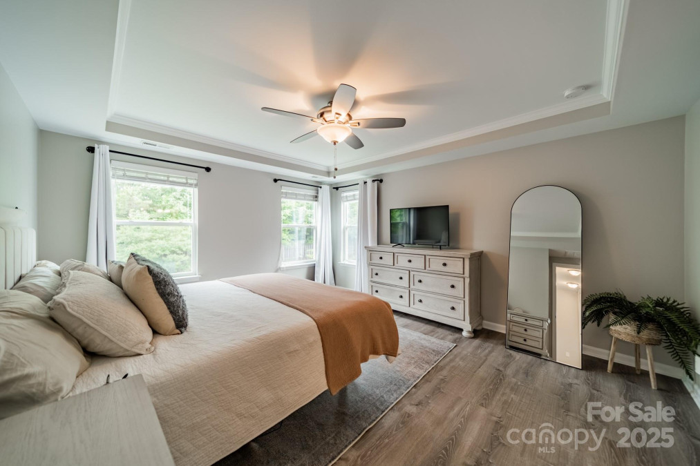 3205 Berry Creek Rd Charlotte, NC 28214