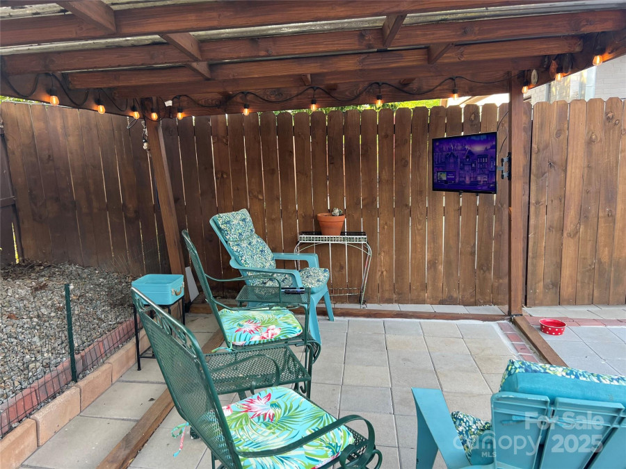 130 Arlington St Forest City, NC 28043