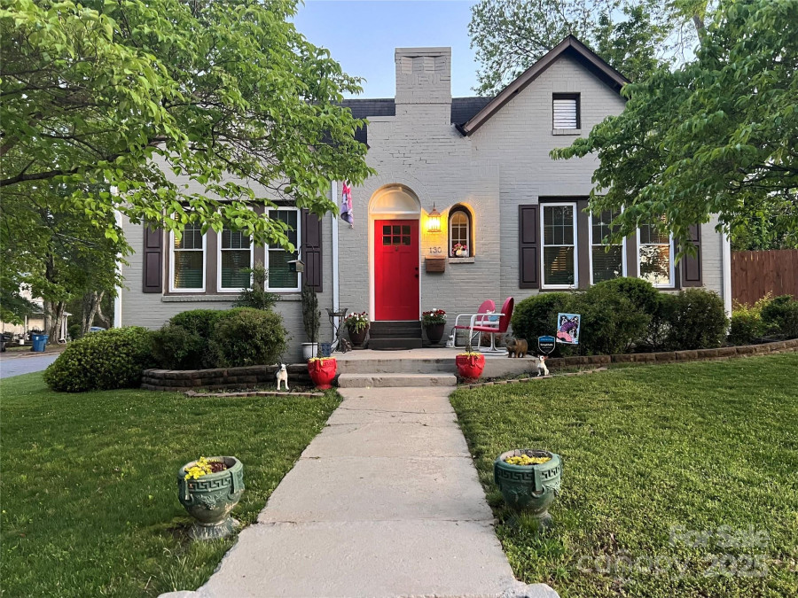 130 Arlington St Forest City, NC 28043